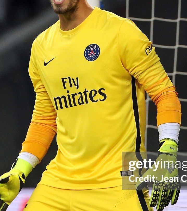 Paris Saint-Germain 2015-16 GK 3 Kit