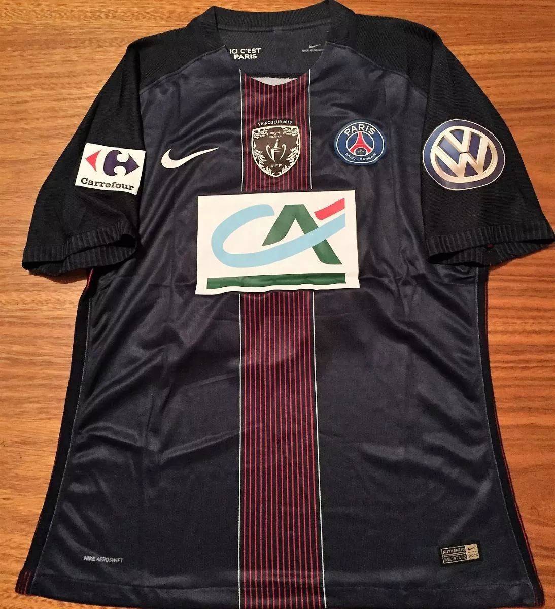 Paris Saint-Germain 2016-17 Coupe de France Home Kit