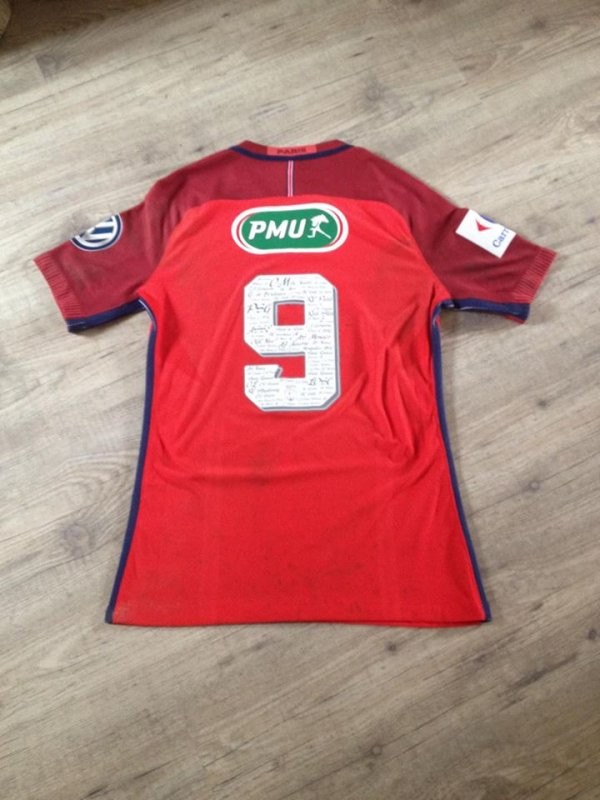 Paris Saint-Germain 2016-17 Coupe de France Away Kit