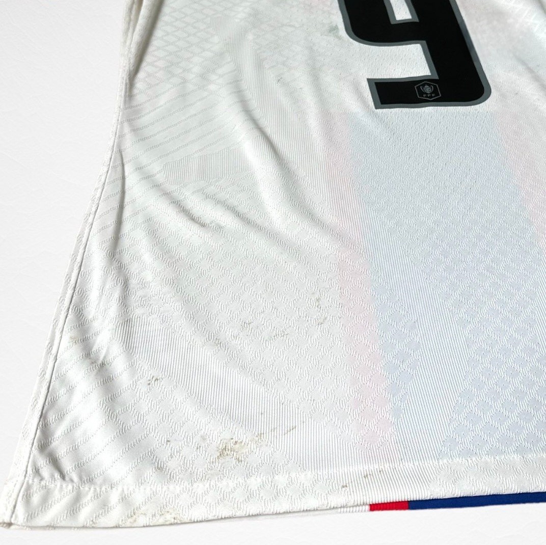 Paris Saint-Germain 2022-23 Coupe de France Third Kit