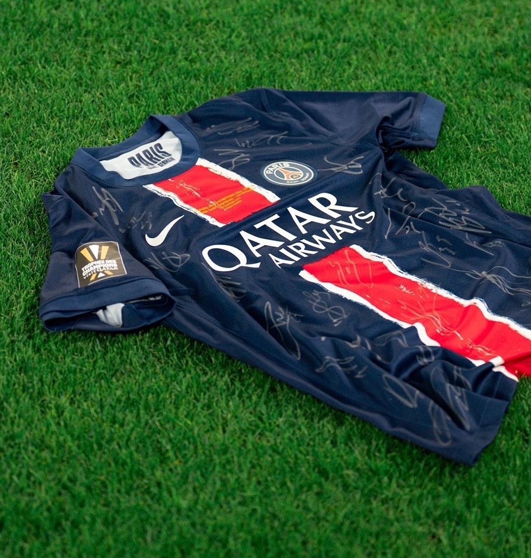 Paris Saint-Germain 2024-25 Trophée des Champions Final Kit