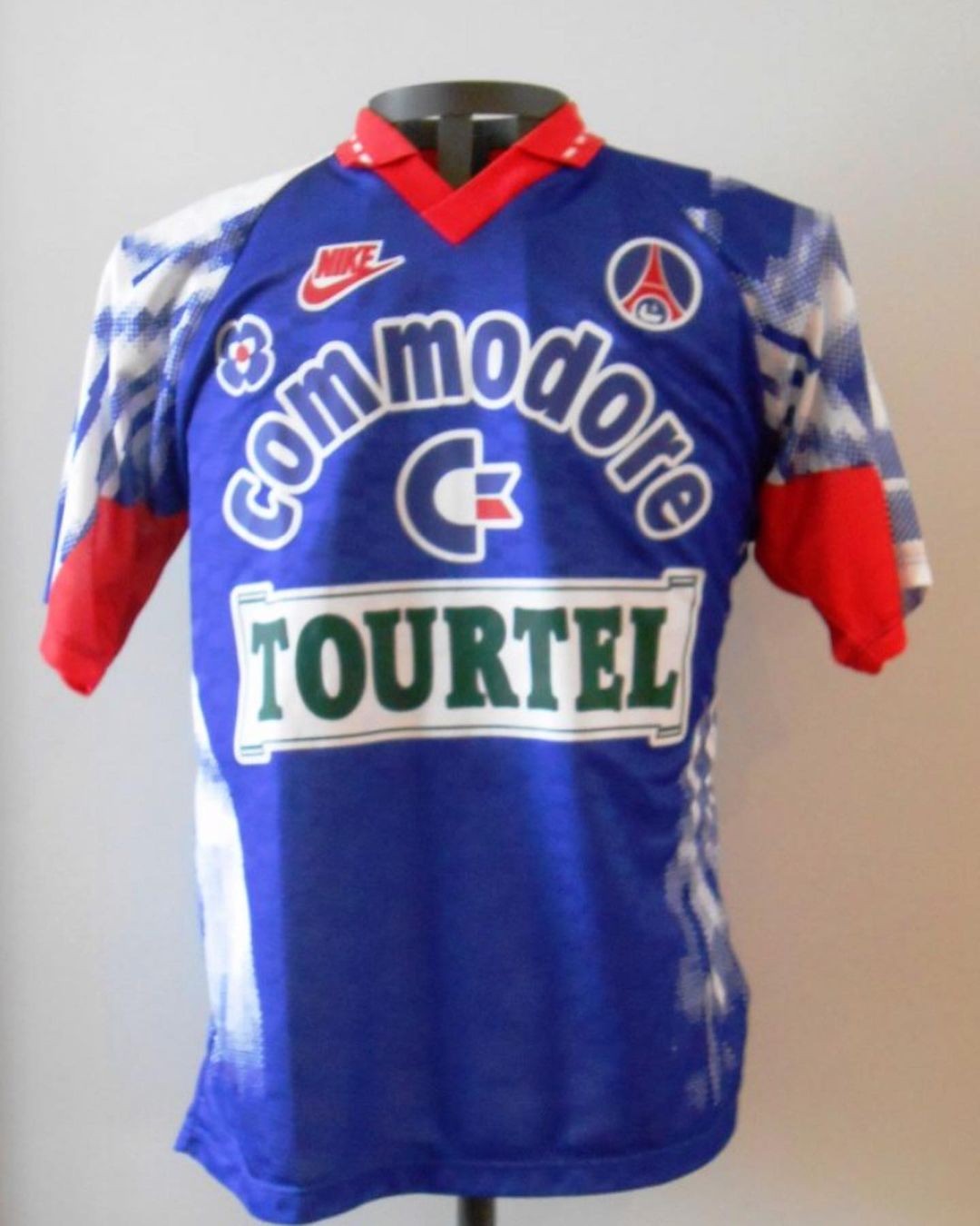 Paris Saint-Germain 1992-93 Away Kit