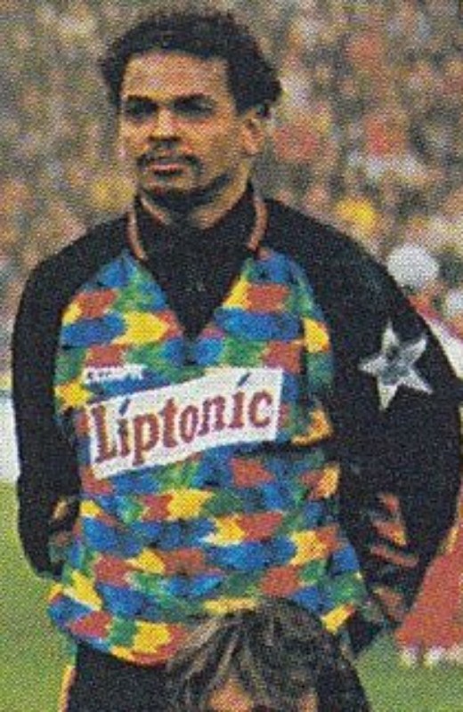Paris Saint-Germain 1994-95 GK 1 Kit