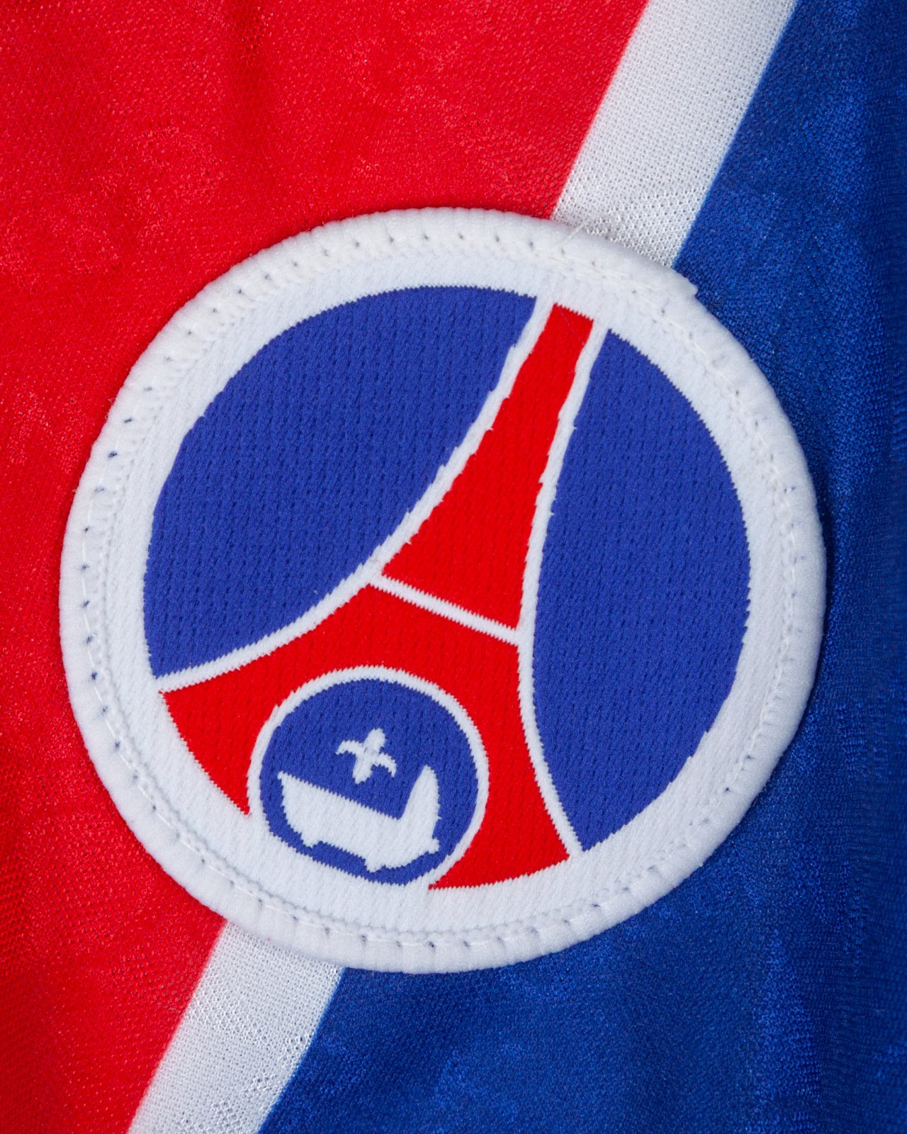 Paris Saint-Germain 1995-96 European Cup Winners' Cup Home Kit