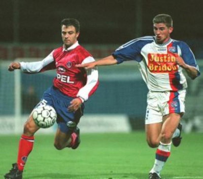 Paris Saint-Germain 1996-97 Third Kit