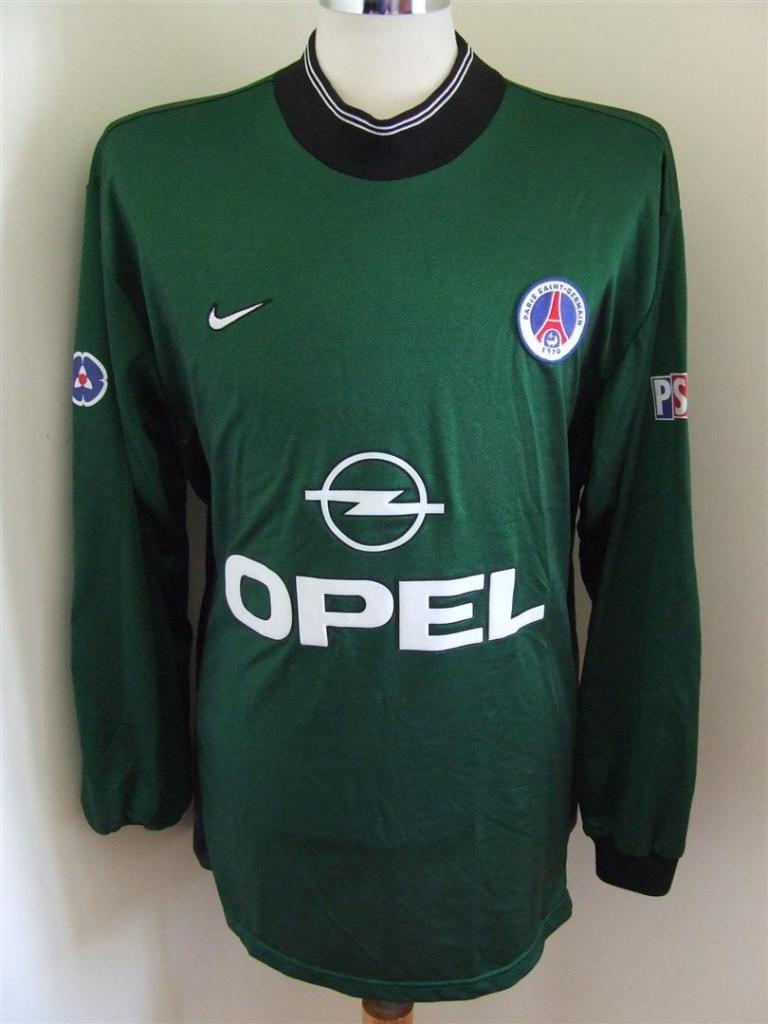 Paris Saint-Germain 1996-97 GK 1 Kit