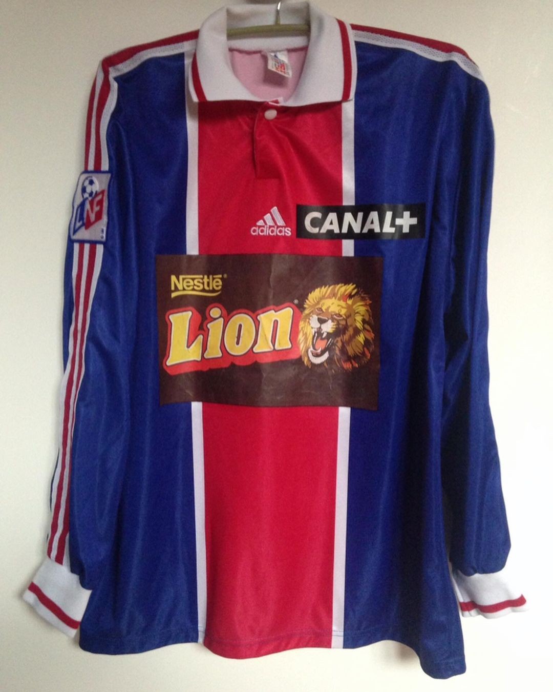 Paris Saint-Germain 1998-99 Coupe de la Ligue Home Kit