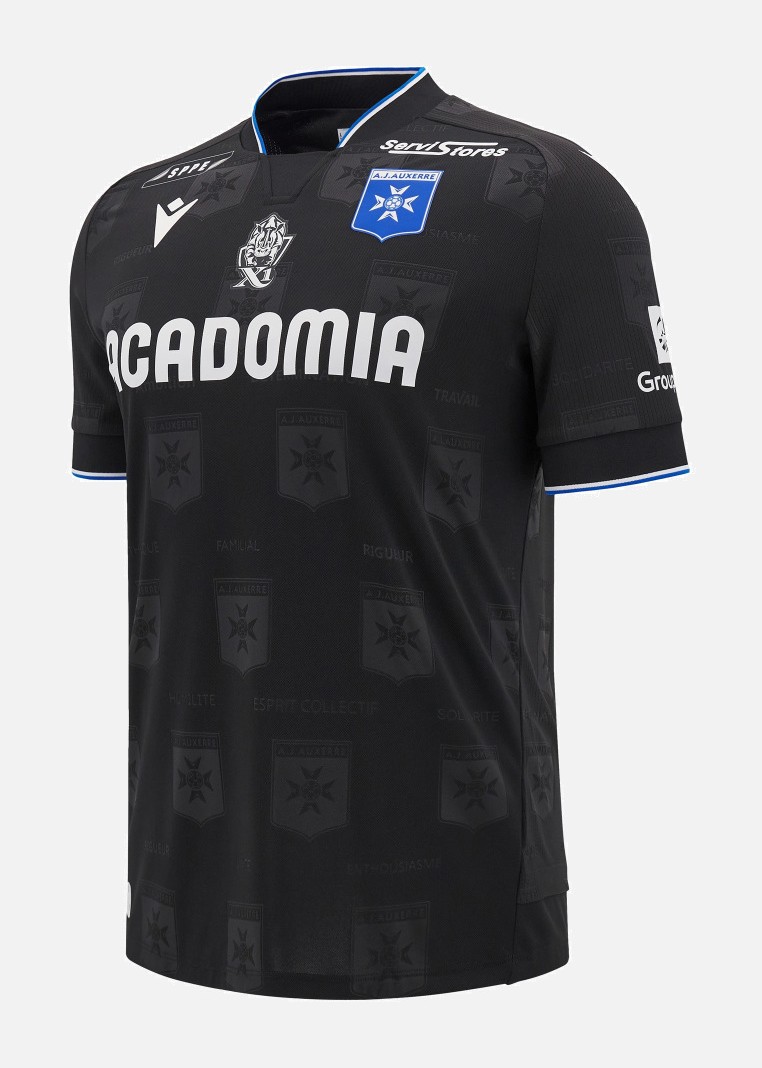 AJ Auxerre 2024-25 Away Kit