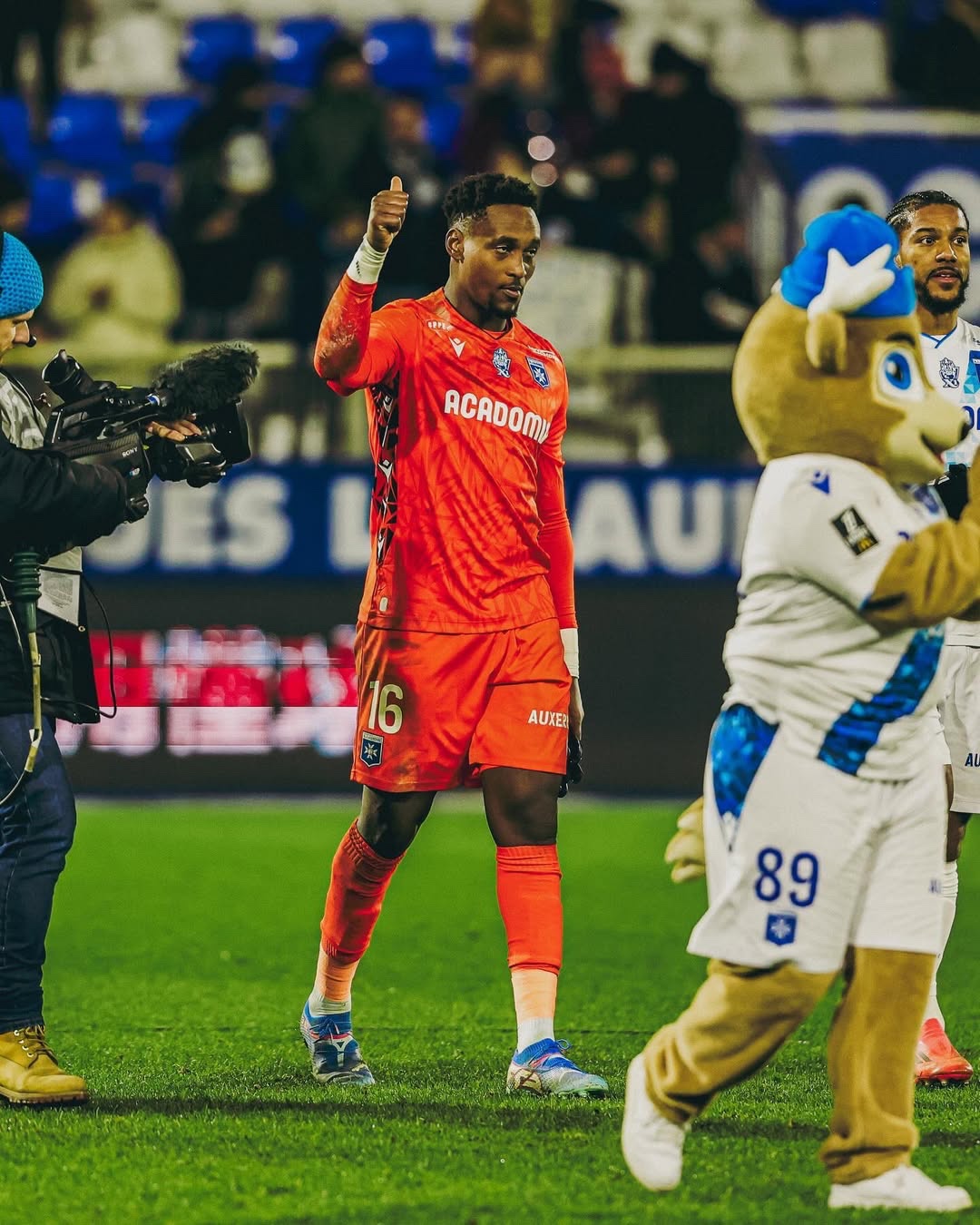 AJ Auxerre 2024-25 GK 2 Kit