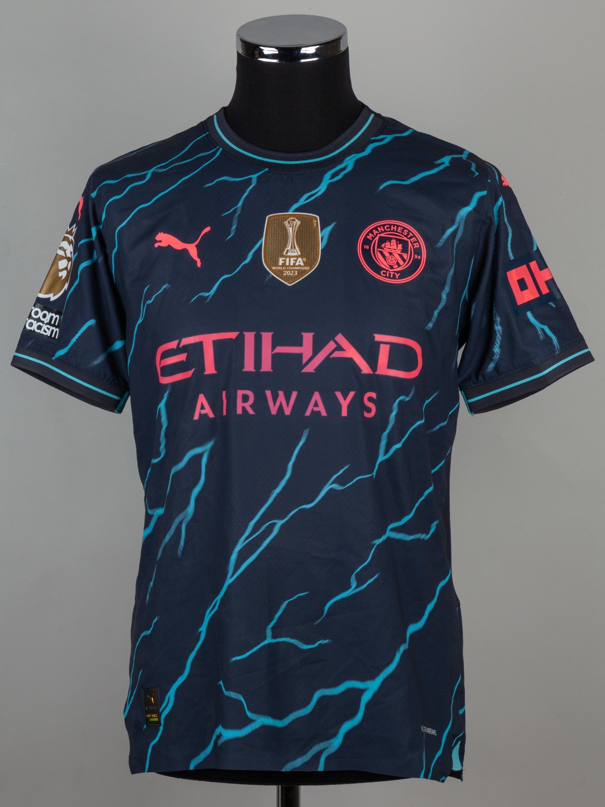 Manchester City 2023-24 Third V2 Kit
