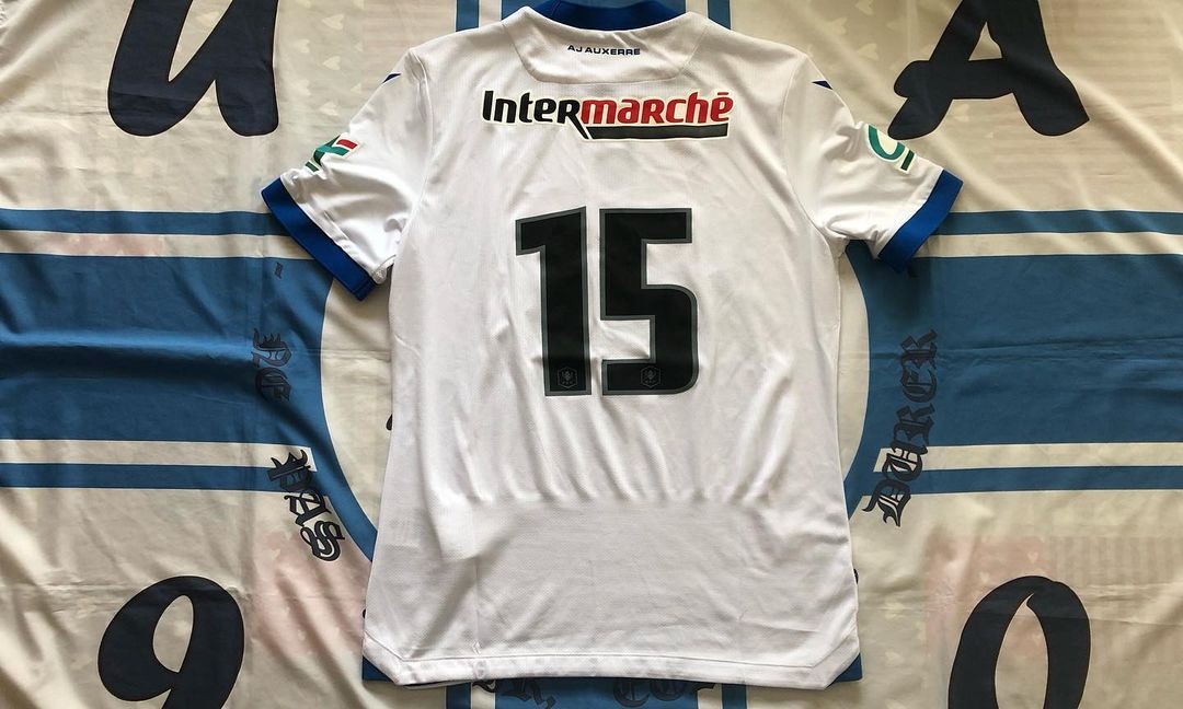AJ Auxerre 2022-23 Cup Home Kit