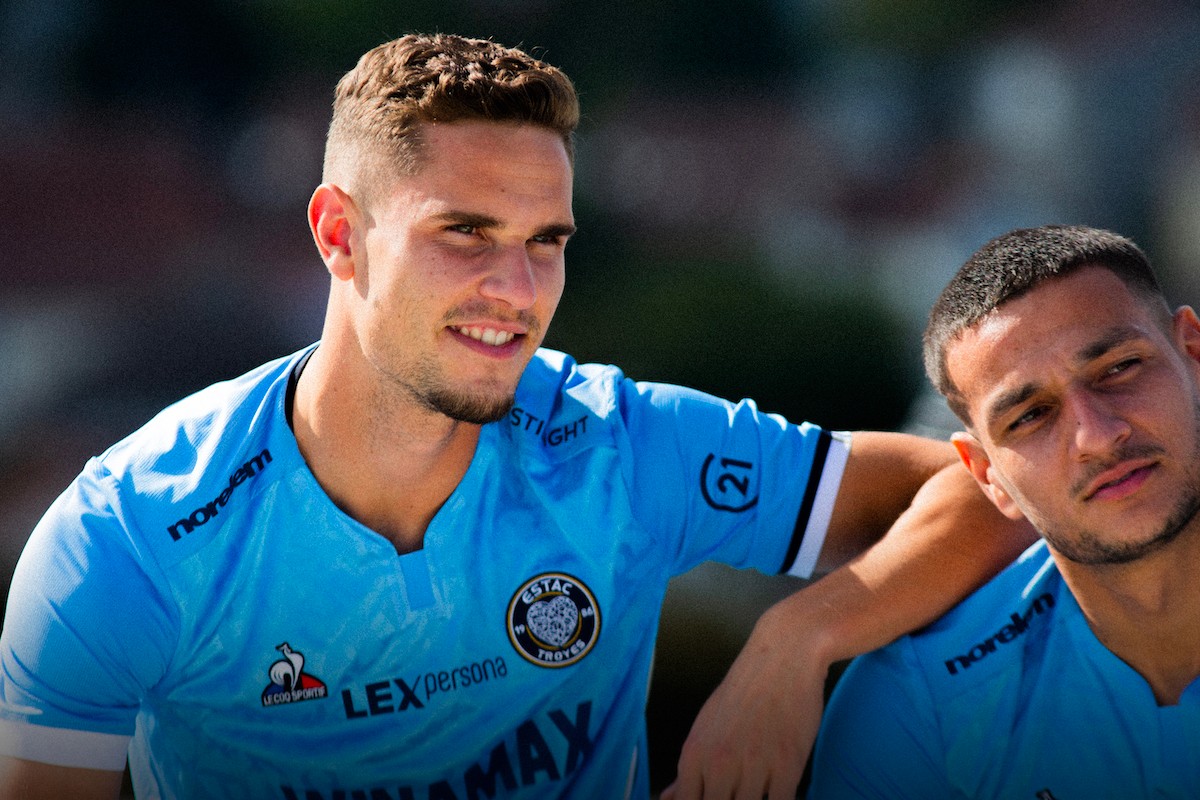 ES Troyes AC 2022-23 Third Kit