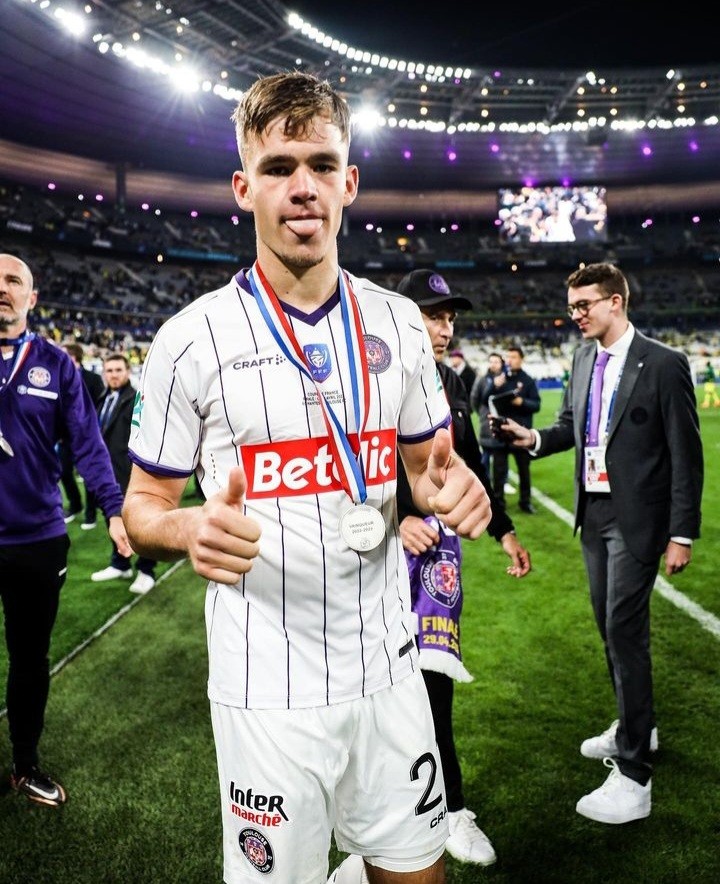 Toulouse FC 2022-23 Coupe de France Final Kit