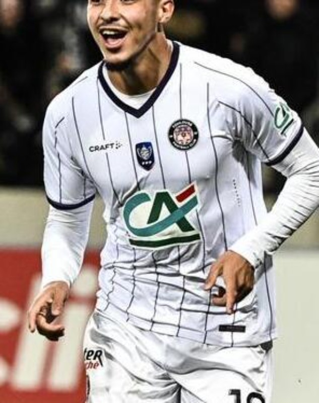 Toulouse FC 2022-23 Coupe de France Home Kit