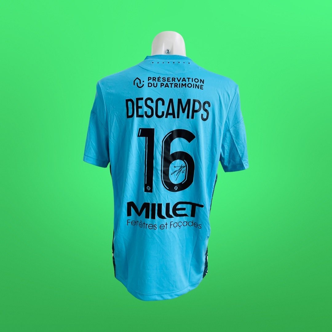 FC Nantes 2022-23 GK 2 Kit