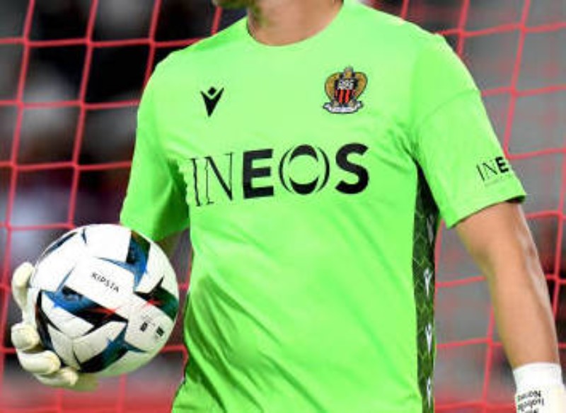 Nice 2022-23 GK 2 Kit