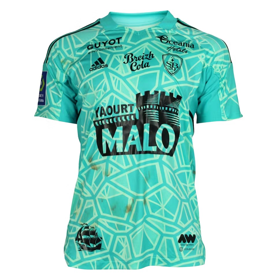 Stade Brestois 2022-23 GK 2 Kit