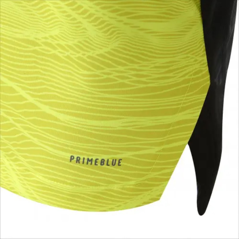 Olympique Lyonnais 2021-22 GK Kit