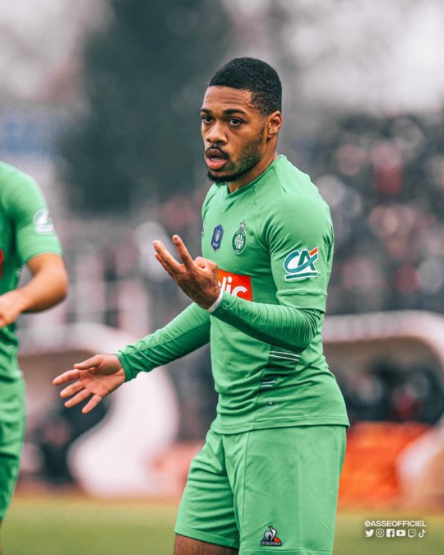 AS Saint-Étienne 2021-22 Cup Kit