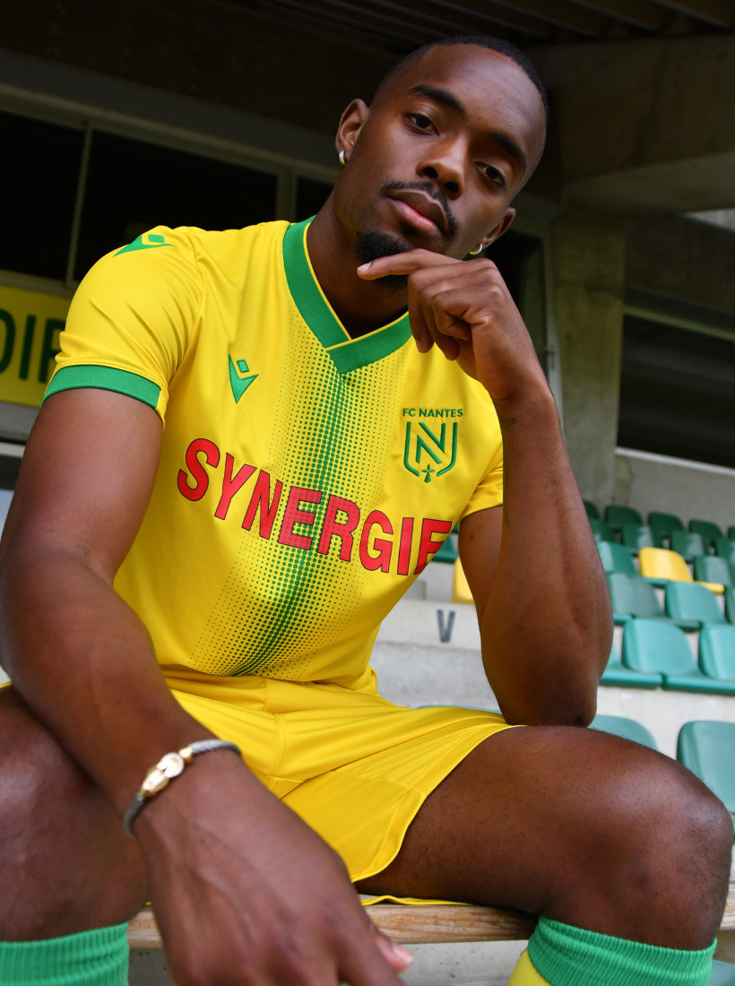 FC Nantes 2021-22 Home Kit