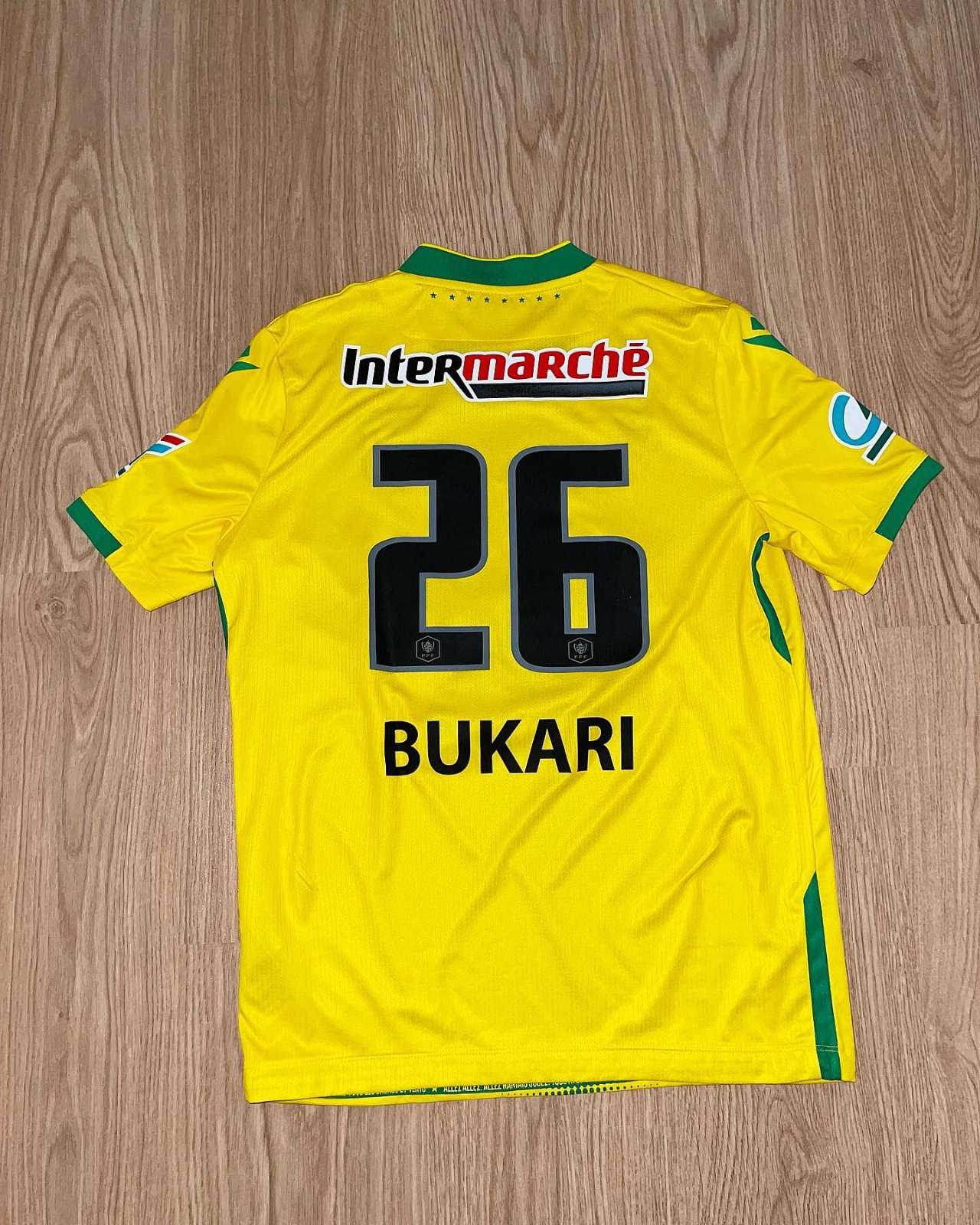 FC Nantes 2021-22 Cup Kit