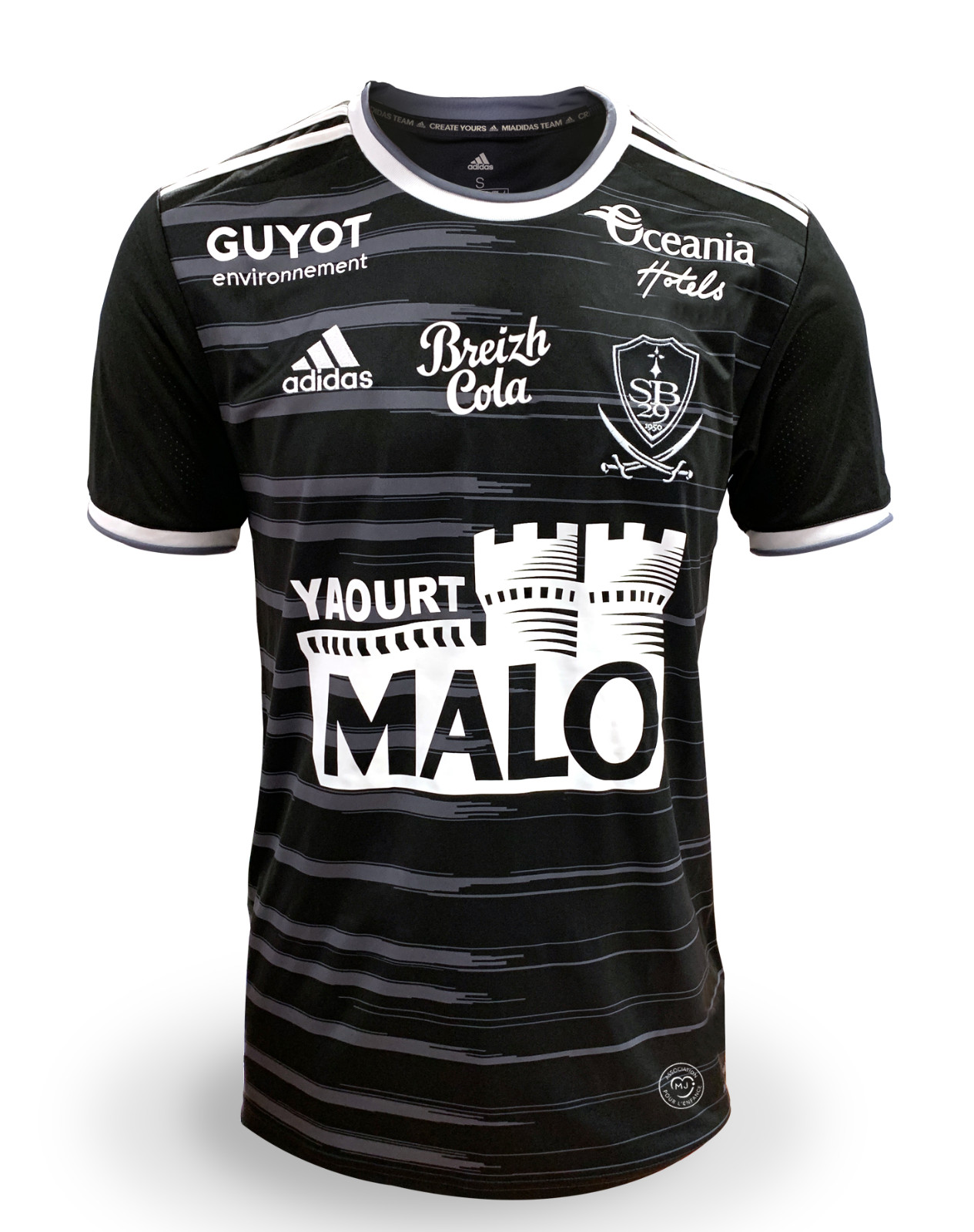 Stade Brestois 2021-22 Away Kit
