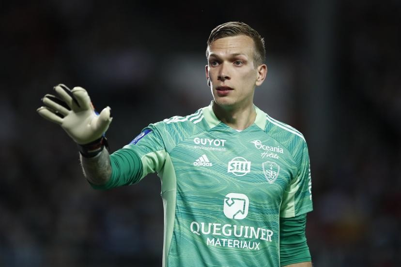 Stade Brestois 2021-22 GK 1 Kit