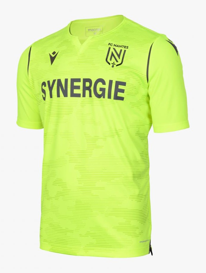 FC Nantes 2020-21 GK 2 Kit
