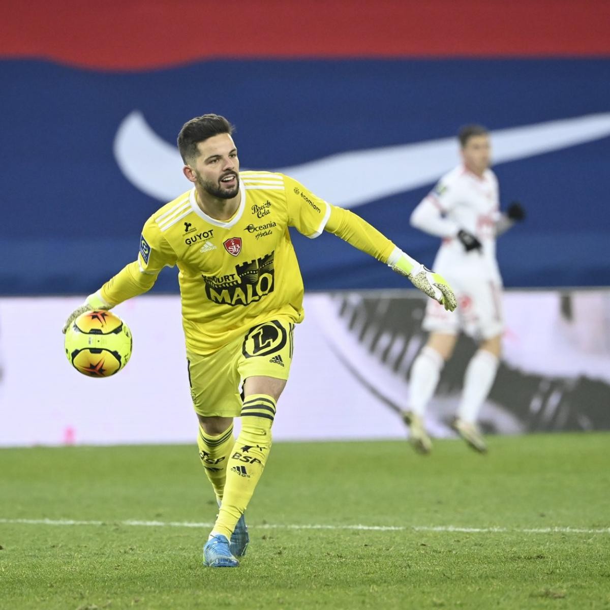 Stade Brestois 2020-21 GK 3 Kit