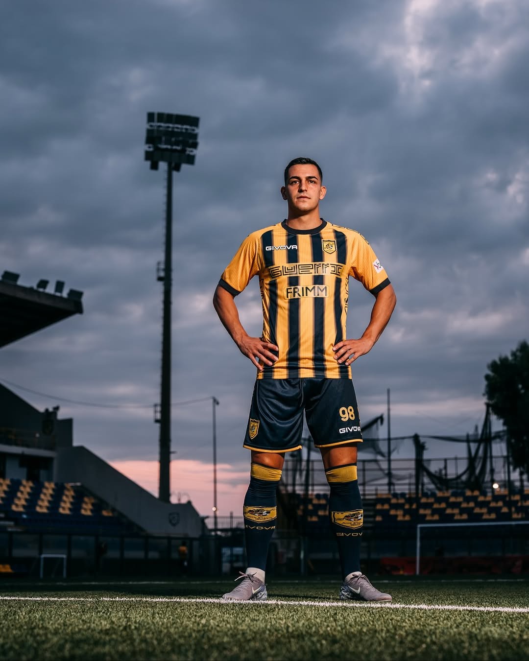 Juve Stabia 2025-26 Home Kit