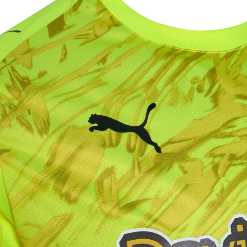 Notts County 2025-26 GK 1 Kit