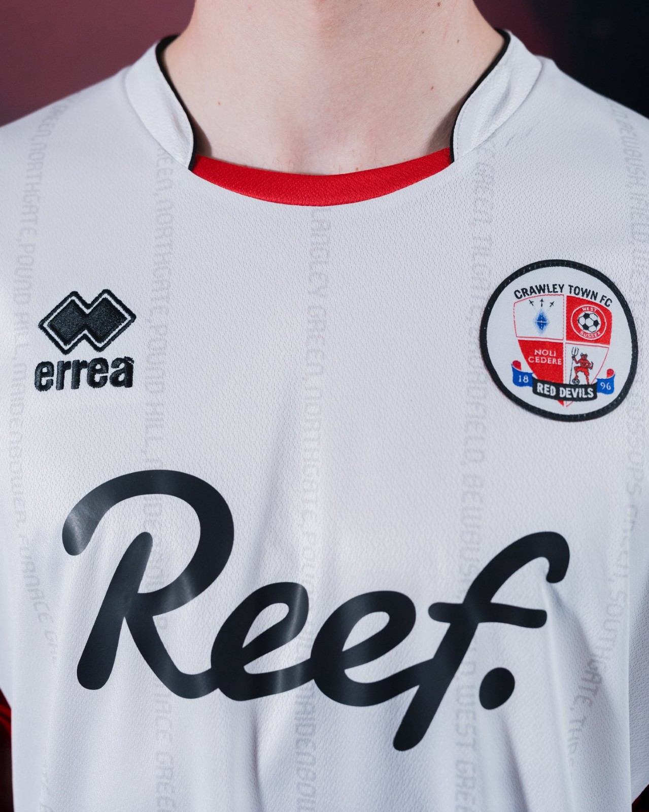 Crawley Town 2025-26 Away Kit