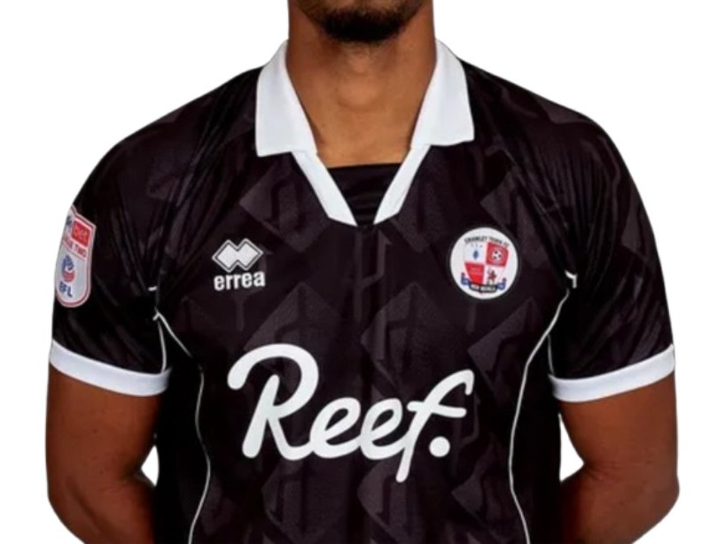 Crawley Town 2025-26 GK 1 Kit