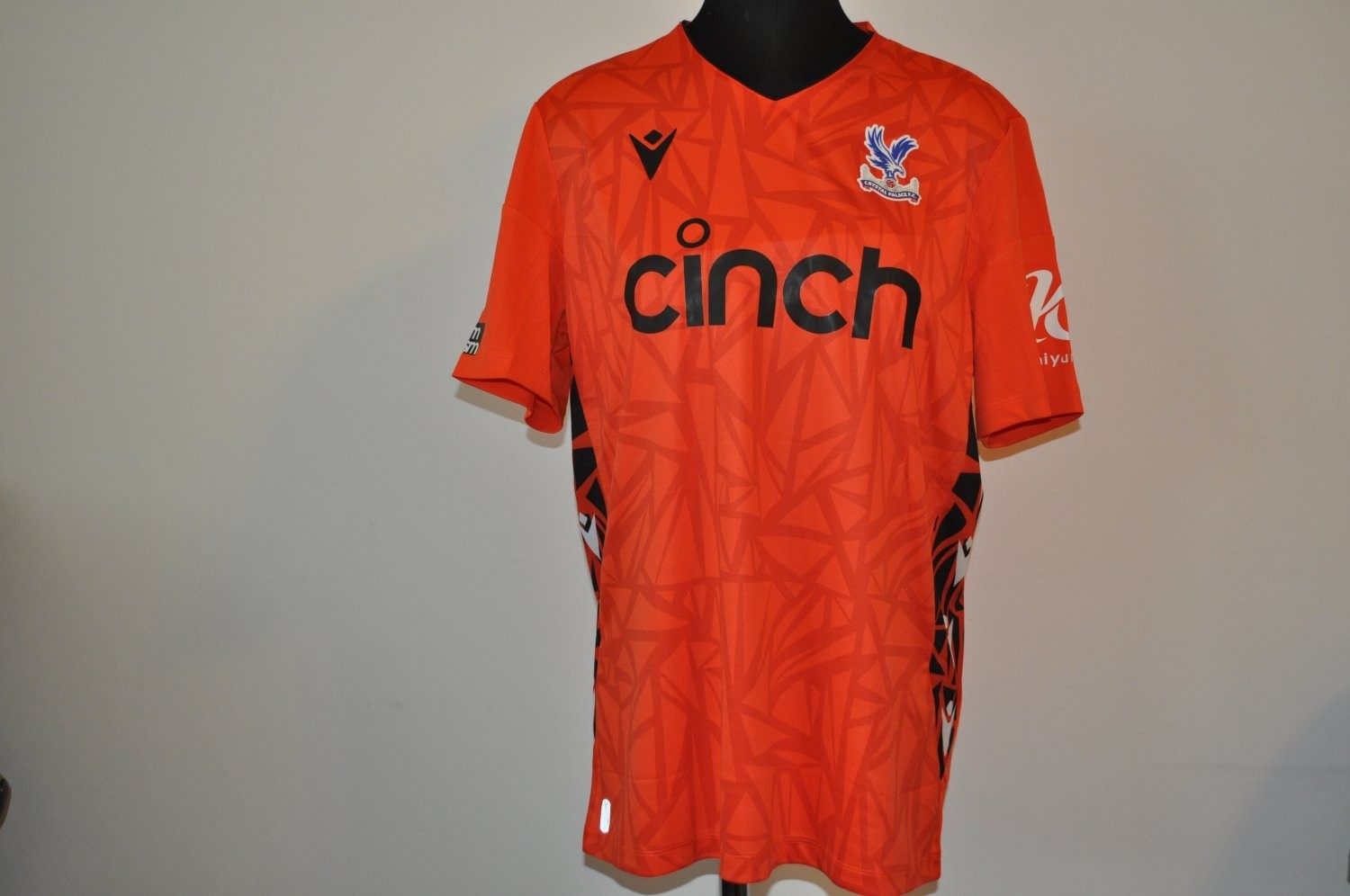 Crystal Palace 2023-24 GK Third Kit