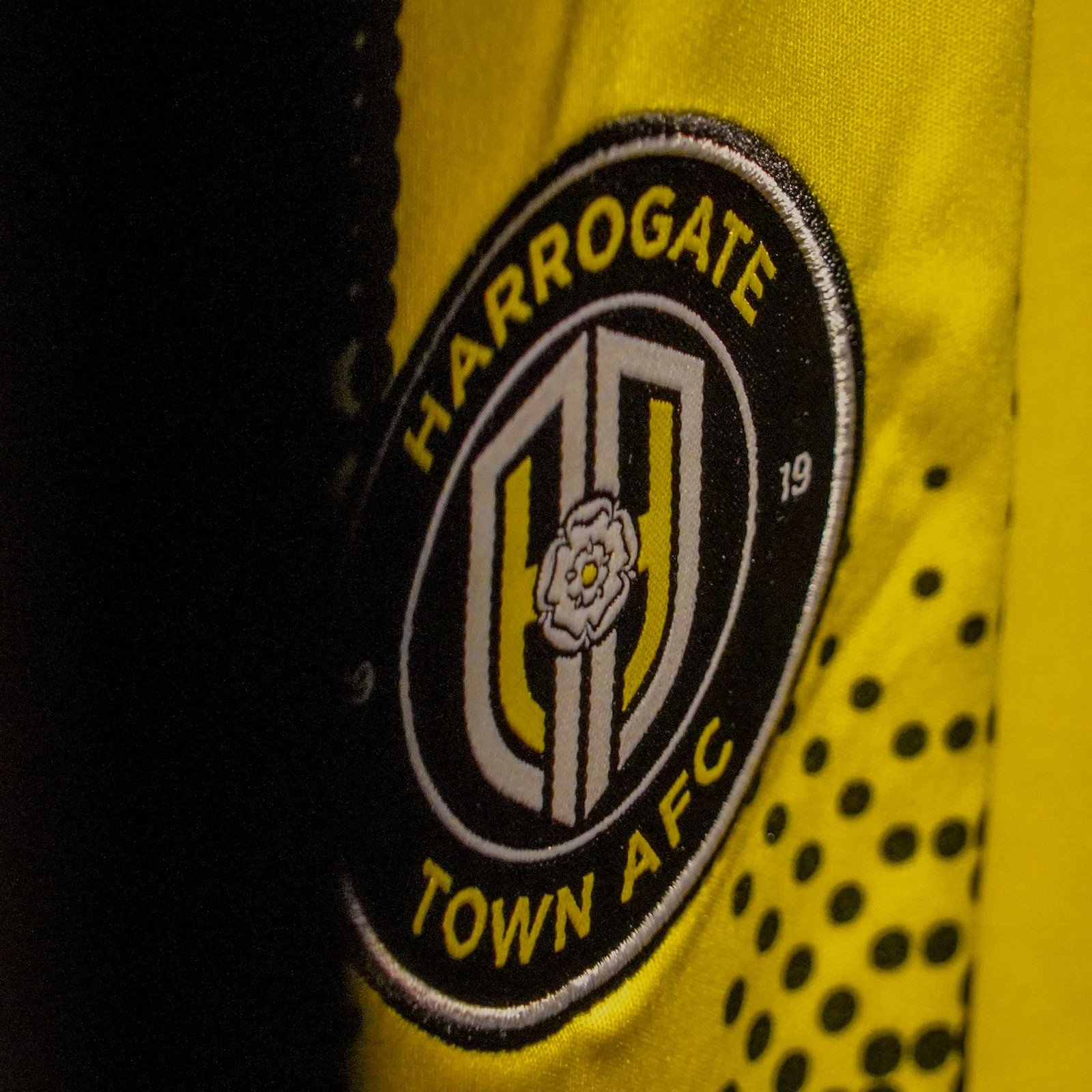 Harrogate Town 2025-26 Home Kit