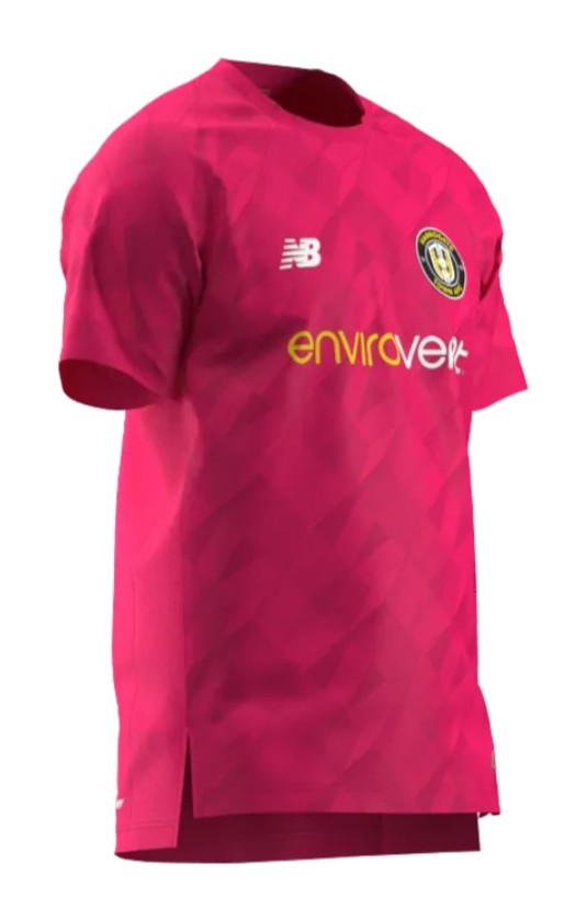 Harrogate Town 2025-26 GK Away Kit