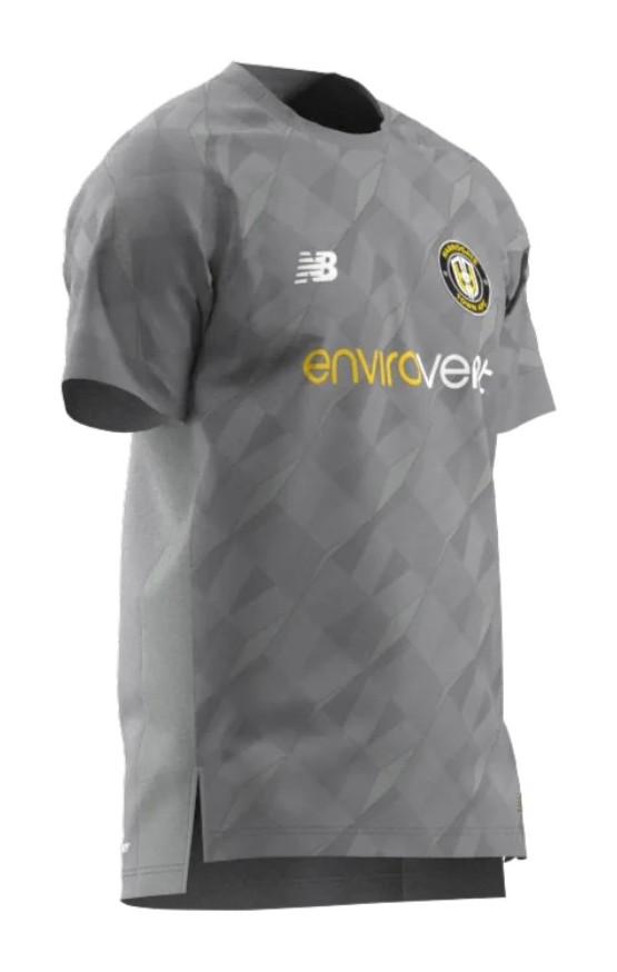 Harrogate Town 2025-26 GK Third Kit