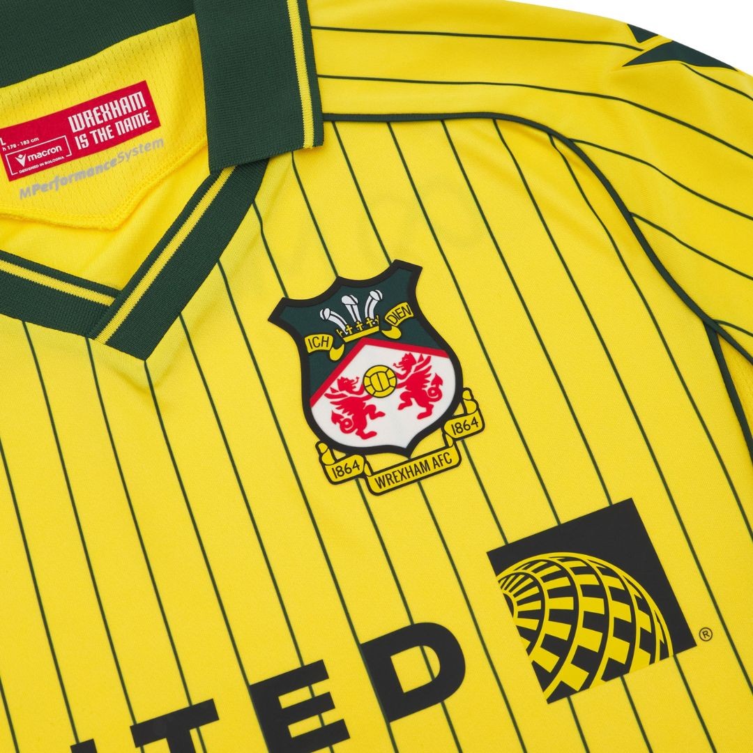 Wrexham 2025-26 Away Kit