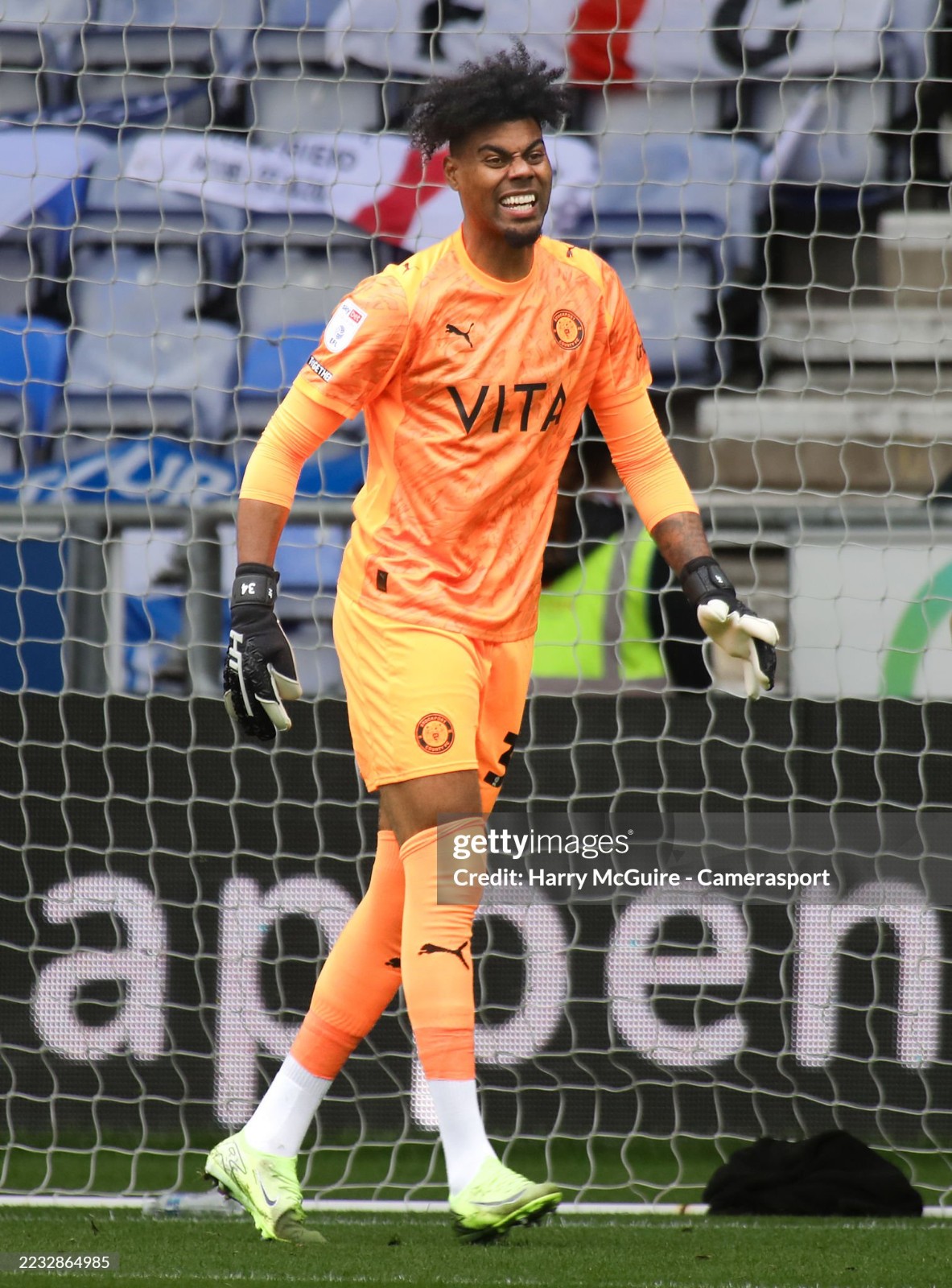 Stockport County 2025-26 GK Third Kit