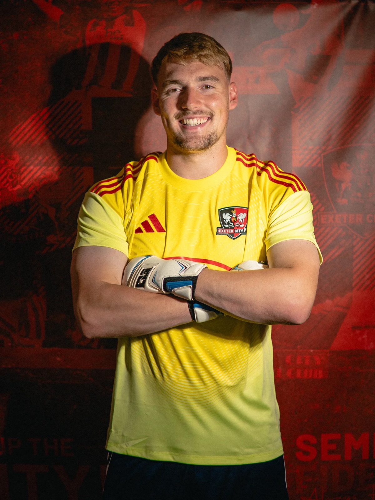 Exeter City 2025-26 GK 2 Kit