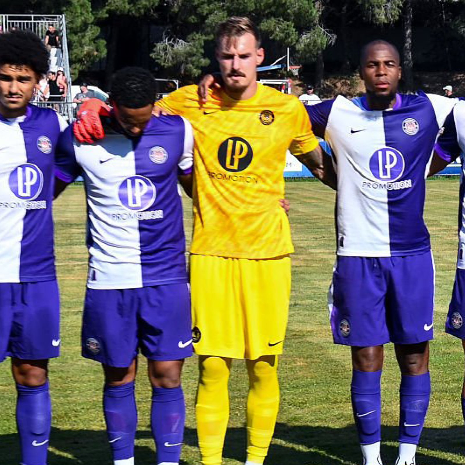 Toulouse FC 2025-26 GK 1 Kit