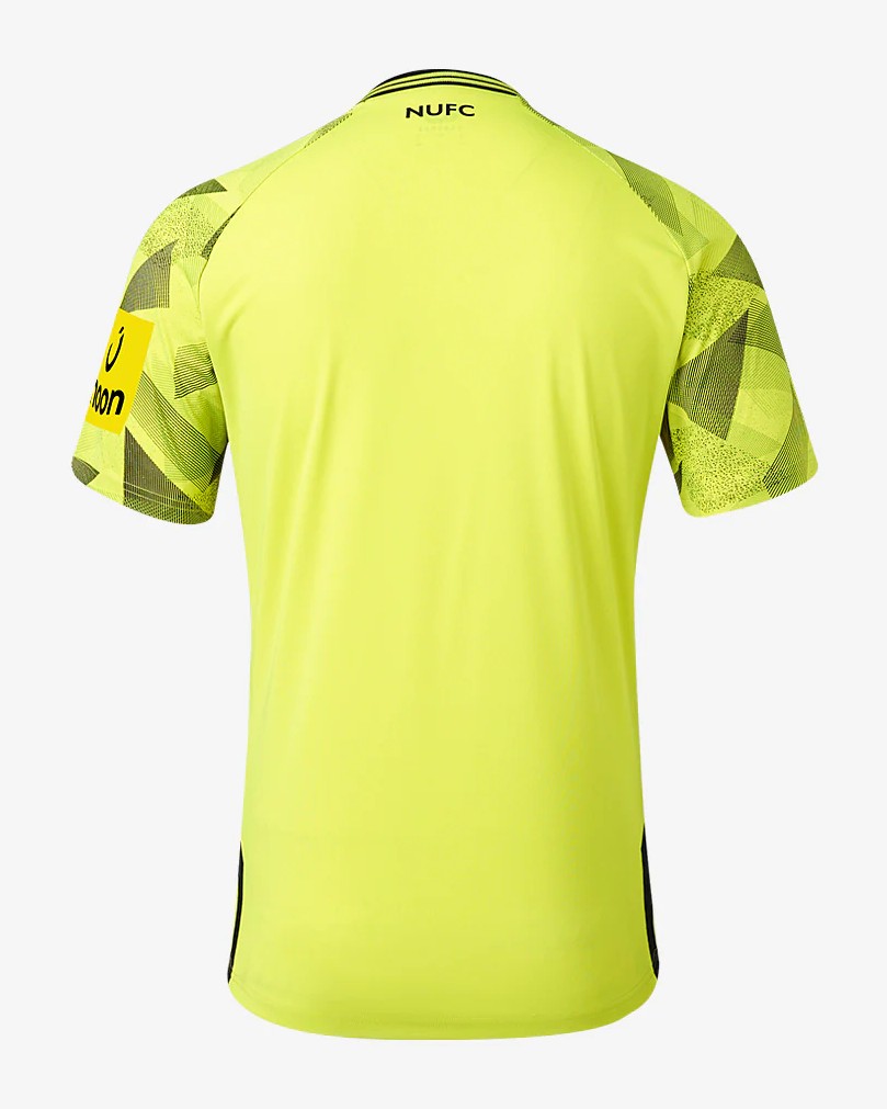 Newcastle United 2023-24 GK Home Kit