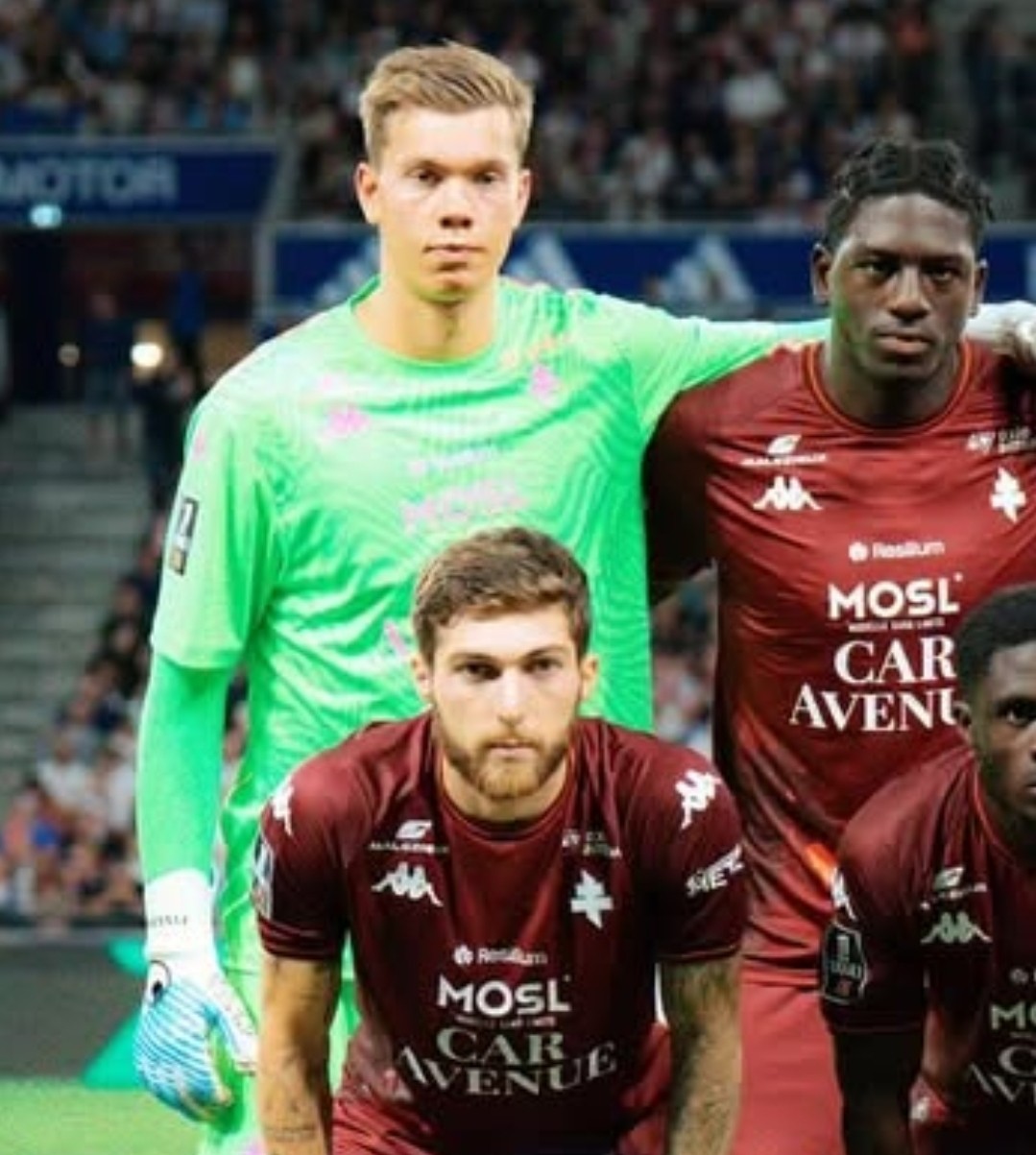 FC Metz 2025-26 GK 2 Kit