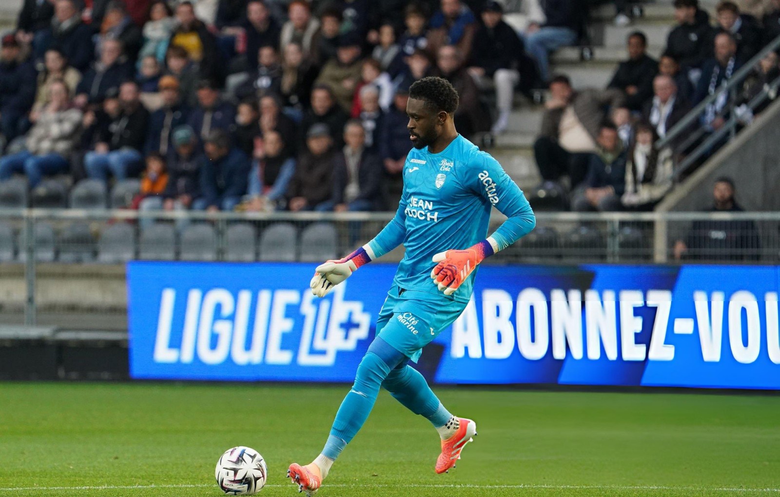 Lorient 2025-26 GK 4 Kit