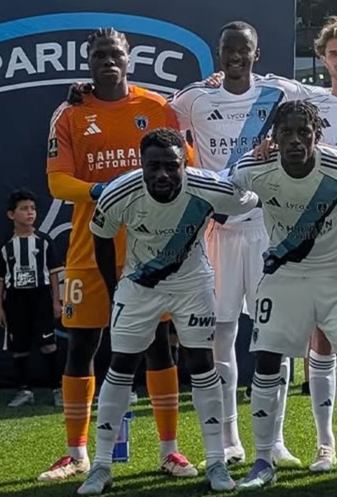 Paris FC 2025-26 GK 1 Kit