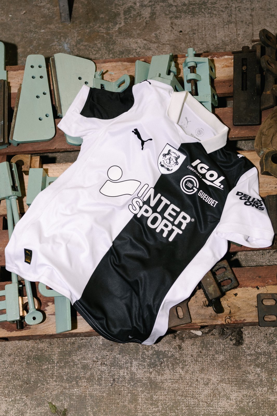 Amiens SC 2025-26 Home Kit
