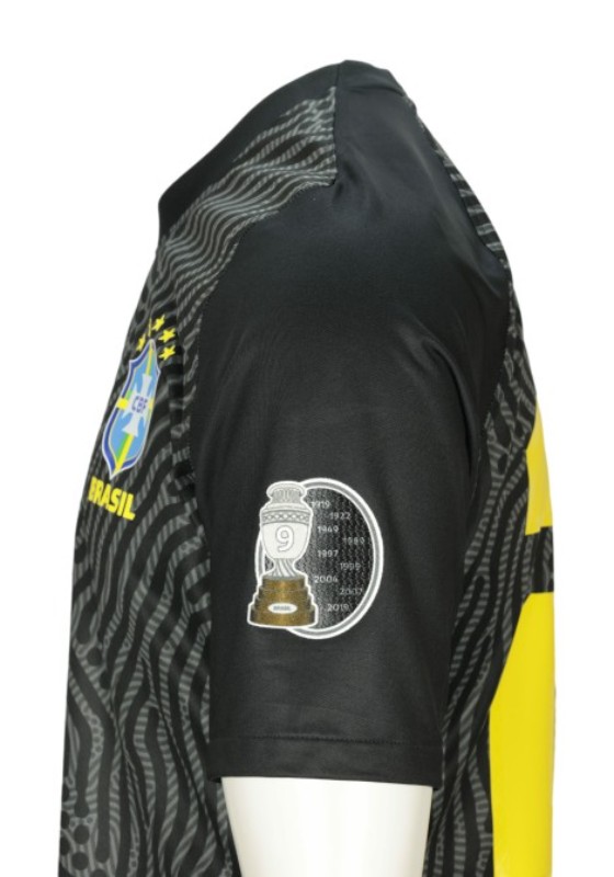 Brazil 2021 GK 1 Kit