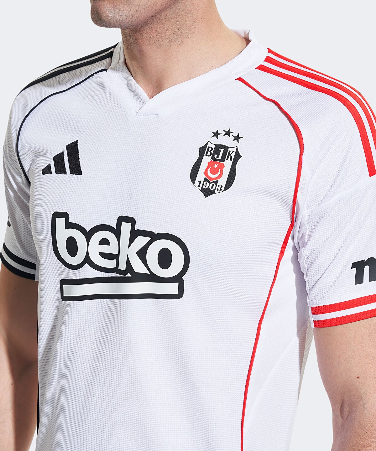 Beşiktaş 2025-26 Home Kit