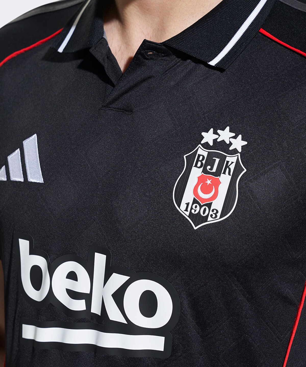 Beşiktaş 2025-26 Third Kit