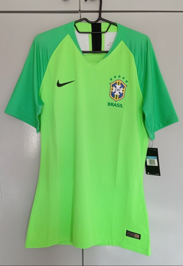 Brazil 2018 GK 1 Kit